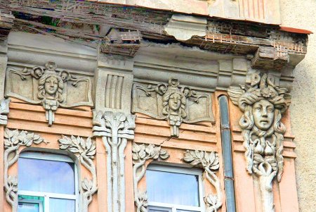 Улица Нежинская: старинные особняки и современные дома (фоторепортаж) 