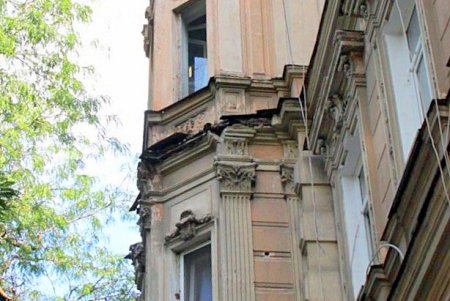 Улица Нежинская: старинные особняки и современные дома (фоторепортаж) 