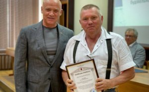 По случаю Дня строителя в Одессе обсудили актуальные вопросы строительной отрасли и восстановления Украины (фото, видео)