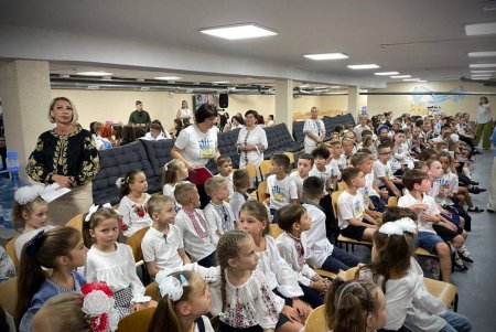 Геннадий Труханов встретился с одесскими старшеклассниками (фото, видео)