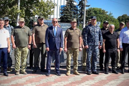 В парке Победы развевались флаги подразделений защитников Украины (видео,фото)