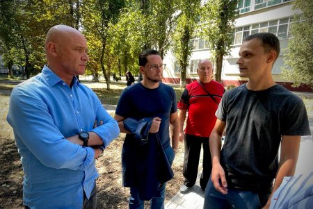 Городские власти продолжают работы по подготовке учебных заведений к очному обучению (фото)