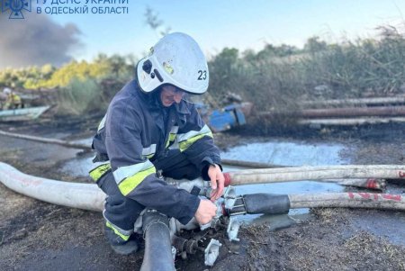 Ночью враг опять атаковал Одесскую область: есть разрушения гражданской инфраструктуры, один человек погиб (фото, обновлено)