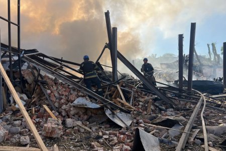 Оккупанты обстреляли ракетами центр Кривого Рога: пострадали 60 человек и один погиб (фото)