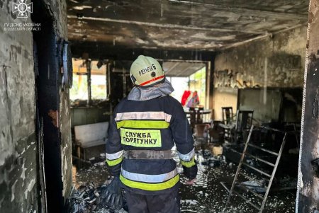 В Киевском районе горел частный дом: пострадал мужчина и четыре ребенка (фото)