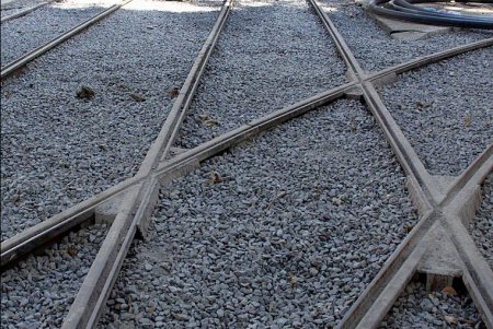 На перекрестке Пантелеймоновской и Старопортофранковской проводятся ремонтные работы (фоторепортаж) 