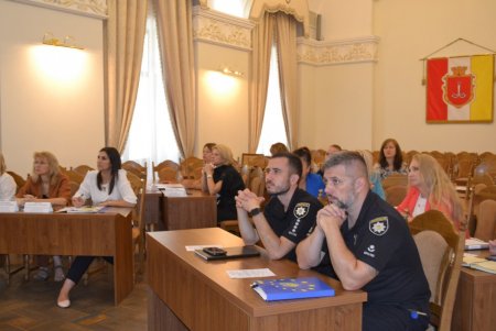 В Одессе обсудили вопросы противодействия домашнему насилию (фото)