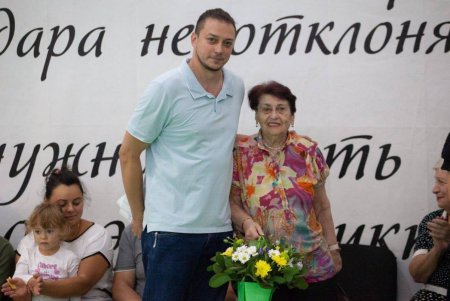 В Одессе 16 юношеских команд приняли участие в девятом турнире памяти Бориса Литвака по баскетболу (фото)
