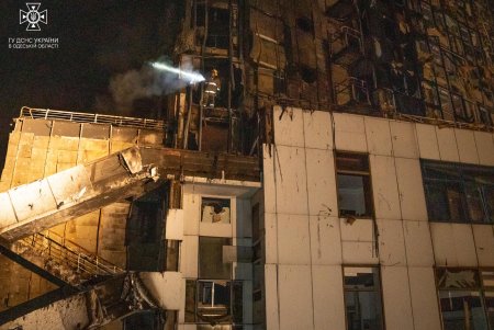Ночной удар по Одессе: враг выпустил 19 ударных дронов и 14 ракет (фото, видео)