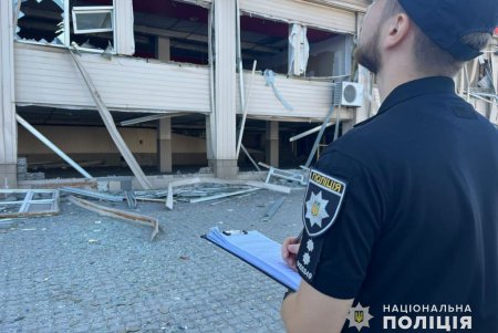 Последствия ночного воздушного удара по Одессе (фоторепортаж)