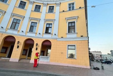 В результате ракетного обстрела в Одессе повреждены девять памятников культурного наследия, внесенные в охранную зону ЮНЕСКО (фото)