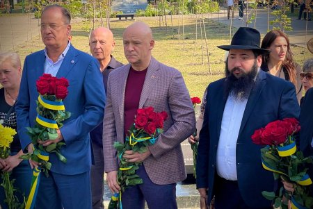 В Одессе почтили память жертв трагедии Бабьего Яра (фото)