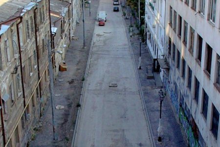 Деволановский: спуск с тремя мостами и сложной историей (фоторепортаж)