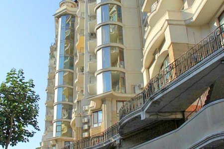 Деволановский: спуск с тремя мостами и сложной историей (фоторепортаж)