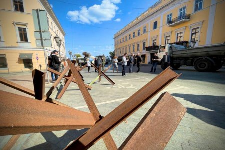 Приморский бульвар откроют для пешеходов (фото, видео)