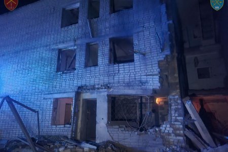 Последствия ракетного удара по Черноморску (фоторепортаж)