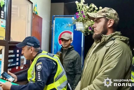 «Ночной город»: правоохранители провели рейды в Хаджибейском районе (фото, видео)