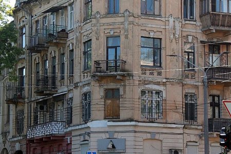 Улица Университетская — тихий центр Одессы, из которого постепенно «уходит тишина» (фоторепортаж)
