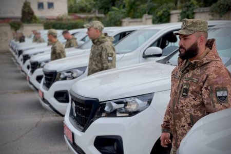 Одесские городские власти передали силам теробороны уже 60 автомобилей (фото, видео)