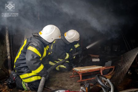 В Одессе при пожаре погиб мужчина (фото)