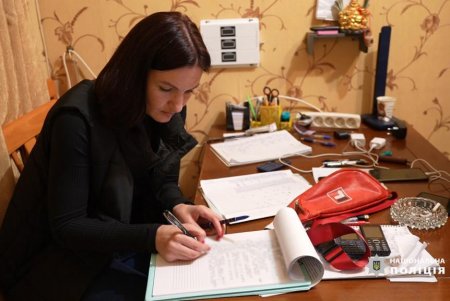 Группа одесситок организовала бордели в арендованных квартирах (фото, видео)