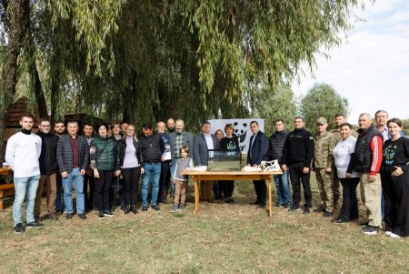 Дунай на территории Одесской области зарыблен тысячами мальков осетровых (фото)