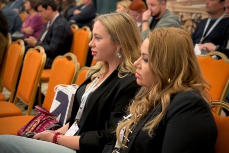 «Мы делаем все возможное, чтобы экономика развивалась в Одессе», — мэр Геннадий Труханов на открытии Южного бизнес-форума (фото, видео)