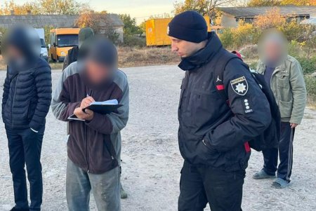 Измаильский перевозчик устраивал призывников на работу и помогал им незаконно пересекать границу (фото)