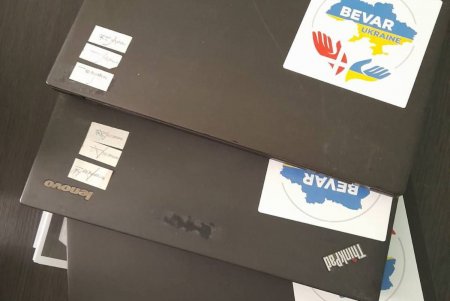 Воспитанники одесского инклюзивно-ресурсного центра получили нетбуки от благотворительной организации (фото)