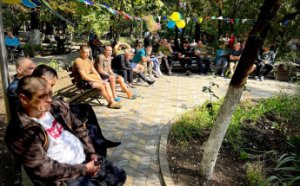 С Днем защитников и защитниц в Одессе поздравили военных, находящихся на лечении (фото, видео)
