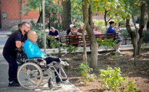 С Днем защитников и защитниц в Одессе поздравили военных, находящихся на лечении (фото, видео)