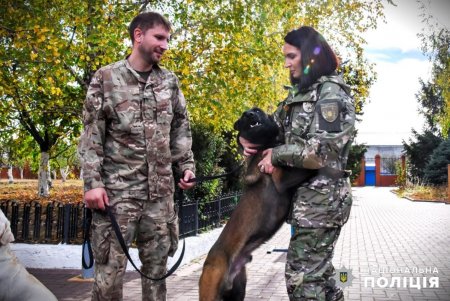 Полицейские-кинологи из Одесской области совместно со служебными собаками помогают правоохранителям реабилитироваться после ранений (фото, видео)