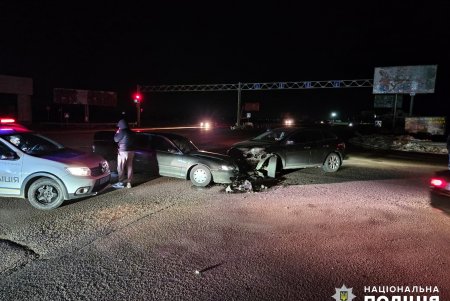 Одесские спасатели оперативно выручили пострадавшего в ДТП водителя (обновлено)