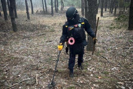 Одесские пиротехники разминируют деокупированные территории Херсонской и Донецкой областей (фото)