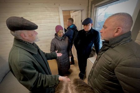 На улице Парковой в Одессе установили два модульных дома (фото)