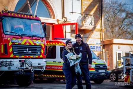 Скоро одна из семей одесских спасателей подарит миру маленькую украинку (фото)