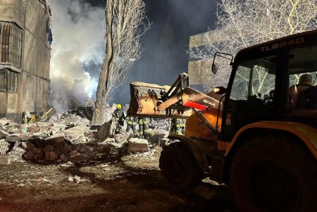 Відомо про двох загиблих внаслідок нічної атаки. Пошуки зниклих продовжуються (оновлено) (фото)