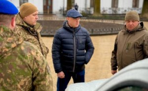 Одеса продовжує надавати всебічну допомогу військовим підрозділам (фото, відео)