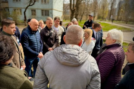 Мер Одеси провів виїзну нараду щодо збільшення кількості сховищ у Пересипському районі ( відео, фото)