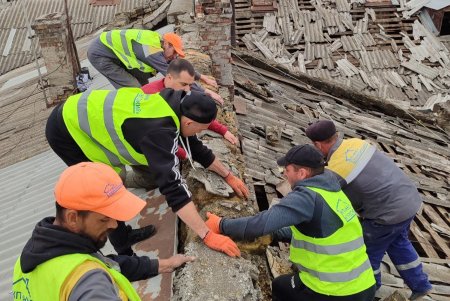 Одеські комунальники продовжують ліквідацію наслідків ворожих атак (фото)