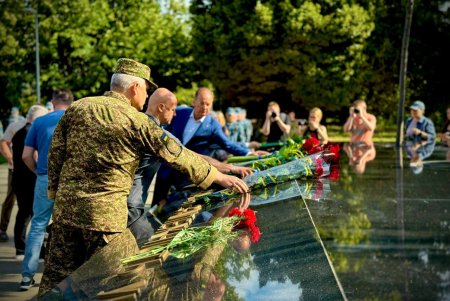 Одеса відзначає День Конституції України (фото)