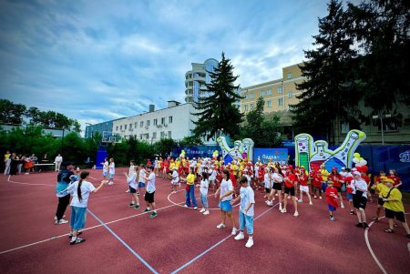 Перша група дітей з Харкова прибула на відпочинок до Одеси (фото, відео)