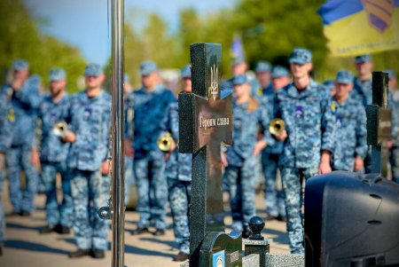 Одеса вшановує пам'ять загиблих захисників України (фото)