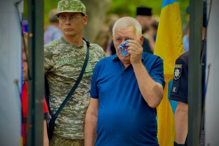 В Одесі урочисто відкрили Алею пам'яті полеглих героїв (фото)