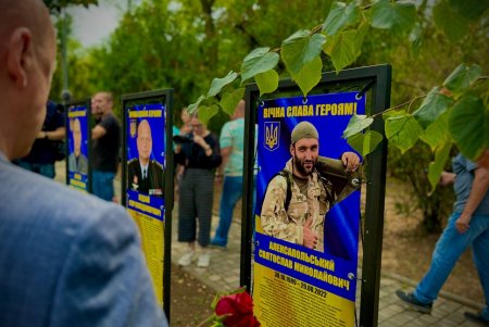 В Одесі урочисто відкрили Алею пам'яті полеглих героїв (фото)