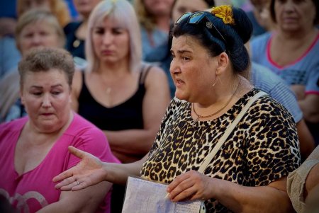 Мер Одеси зустрівся з мешканцями гуртожитків на вулиці Стовповій (фото)