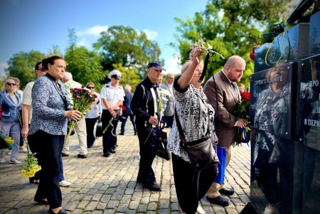 В Одесі вшанували пам'ять жертв Бабиного Яру (фото)