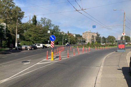 В Одесі тривають роботи із забезпечення безпеки дорожнього руху (фото)