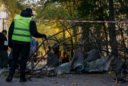 Наслідки масованих дронових атак ворога на Одесу (фоторепортаж)