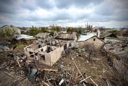 Мер Одеси зустрівся з мешканцями будинків, пошкоджених внаслідок атак (фото, відео)